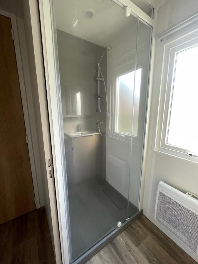 Vesna Mobil Home Canet-en-Roussillon Exterior photo