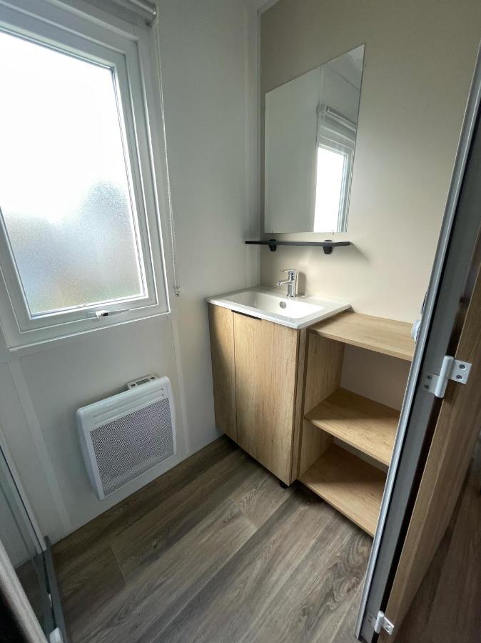 Vesna Mobil Home Canet-en-Roussillon Exterior photo